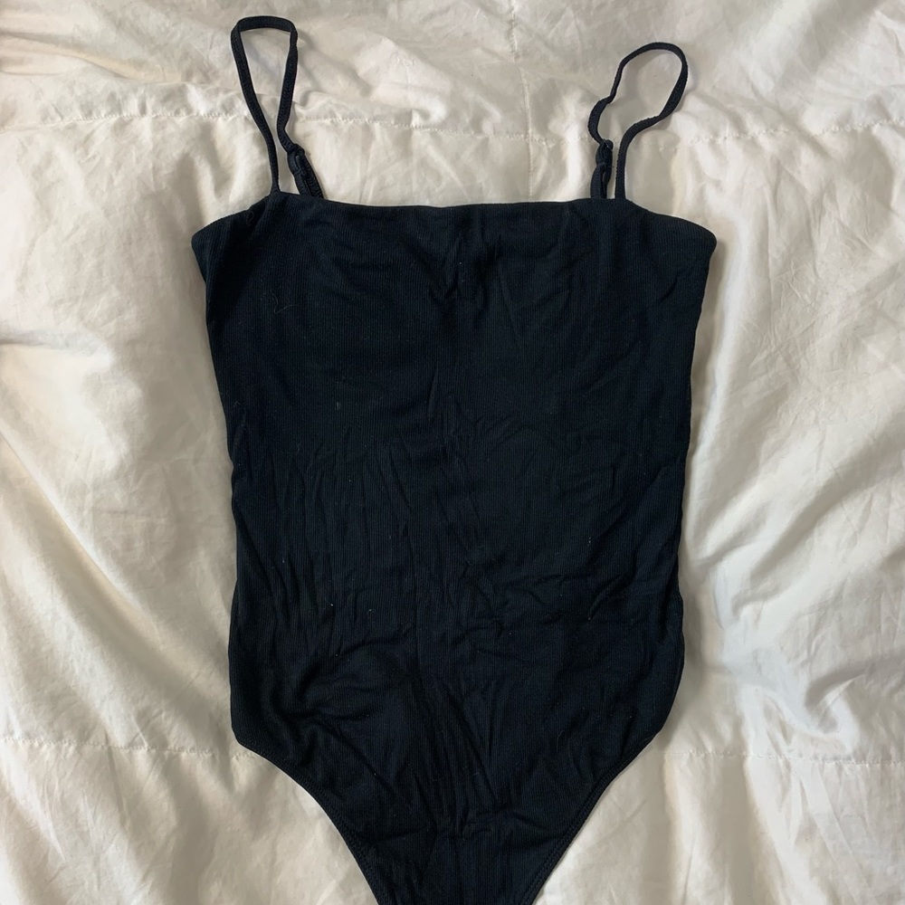 Aritzia bodysuit